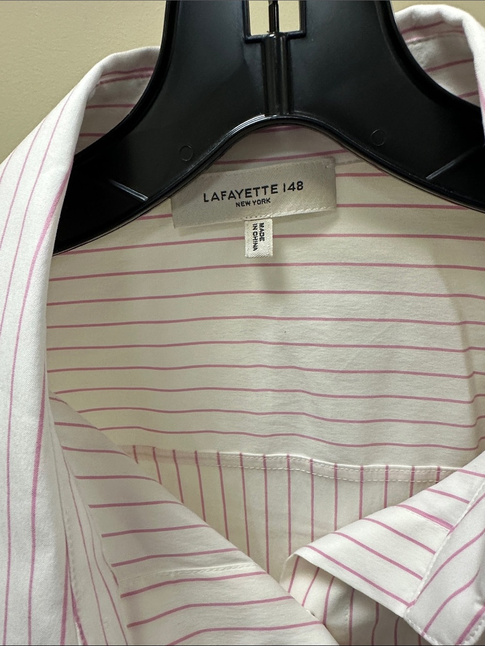 Lafayette 148 New York White Shirt with Pink Pinstripes - Picture 2 of 3